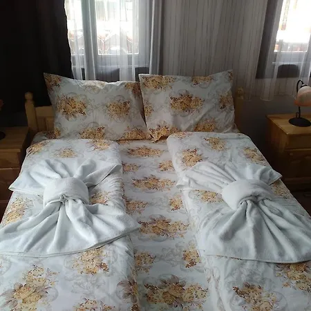 Biser * Mělník